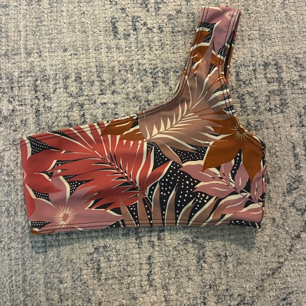 Sisstrevolution bikini set